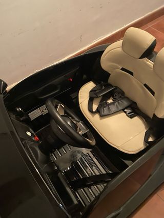 Coche eléctrico Maserati para niño