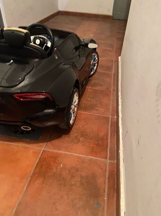 Coche eléctrico Maserati para niño