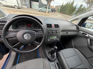 Volkswagen Touran 2005
