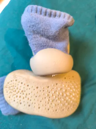 Scarpe in gomma per bambini T. 22/23 con carrozzine