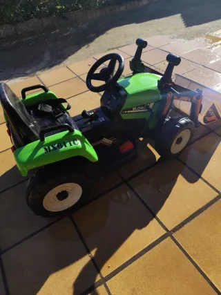 Tractor eléctrico infantil MX-611C