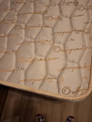 Cama articulada eléctrica con colchón