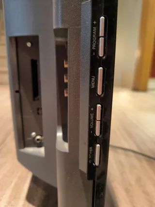 Televisor Philips 32" LCD- Modelo 32PF7531D/12