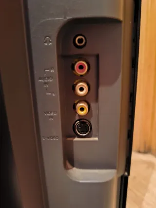 Televisor Philips 32" LCD- Modelo 32PF7531D/12