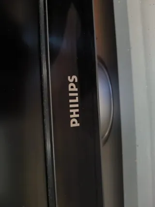 Televisor Philips 32" LCD- Modelo 32PF7531D/12