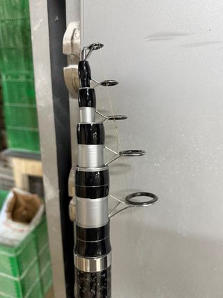 Caña de pesca con carrete