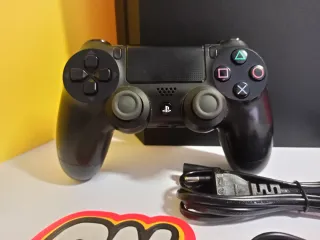 CONSOLA SONY PS4 CON MANDO ORIGINAL 500GB