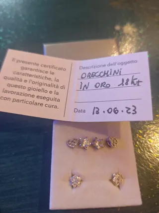 Orecchini oro e piccoli diamantini!