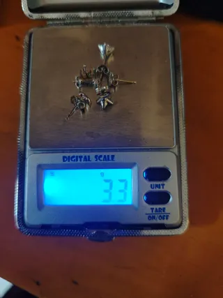 Orecchini oro e piccoli diamantini!