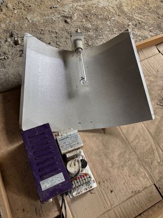 Focos para cultivo, mas de treinta equipos a 10€