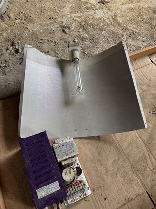 Focos para cultivo, mas de treinta equipos a 10€