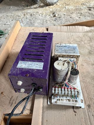 Focos para cultivo, mas de treinta equipos a 10€