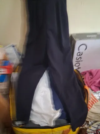 Mono enterizo negro con encaje