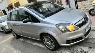Opel Zafira 2009