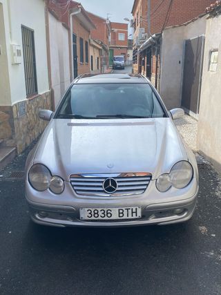 Mercedes-Benz Clase C 2002