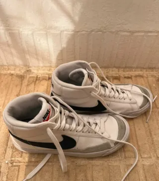 Nike Blazer Mid 77 Talla 38.5