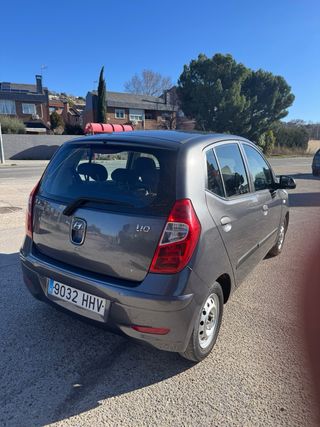 Hyundai i10 2012