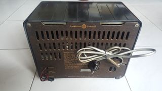 Raro Rádio Cambridge a válvulas, vintage