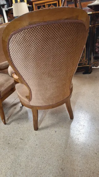 Tresillo y 2 butacas