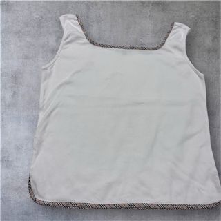 Top Burberry Talla 46 XXL Blanco