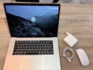 MacBook Pro 15 Plata