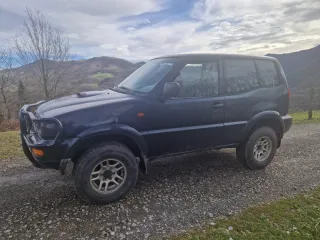 Nissan Terrano II 1998