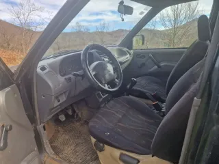 Nissan Terrano II 1998