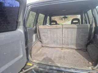 Nissan Terrano II 1998