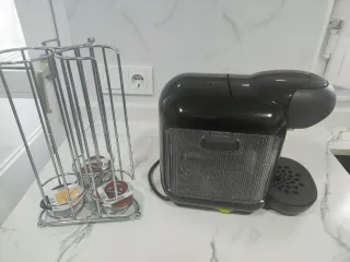 Cafetera Bosch Tassimo + Soporte Cápsulas