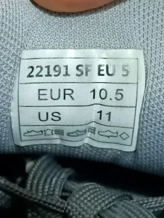 Zapatillas Allrounder Verde y Rojo