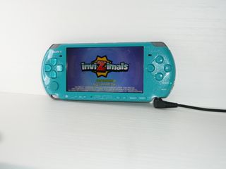 PSP Slim & Lite 3004 Azul