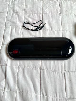 Sistema docking altoparlante nero e rosso Philips