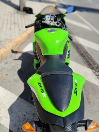 Kawasaki Ninja ZX6R