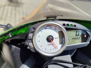 Kawasaki Ninja ZX6R