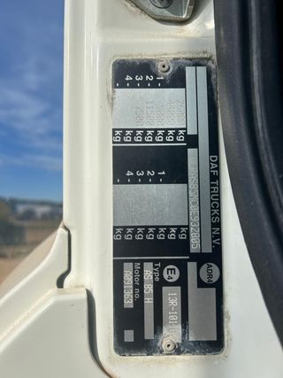 DAF CF85.410 6X2 2012  CAMION GANCHO