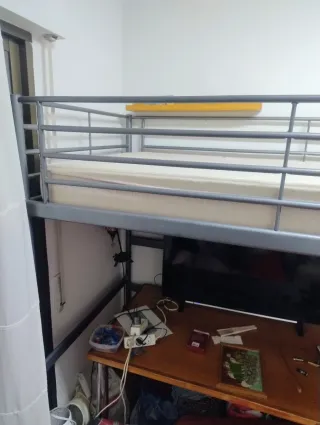 Estructura Cama Alta IKEA Metálica Plata