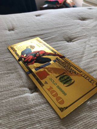 Biglietto d'oro da 100 dollari Spiderman