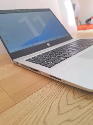 HP ProBook 440 16GB RAM 256GB SSD