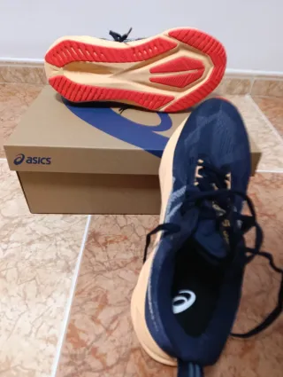 Zapatillas ASICS Novablast 5