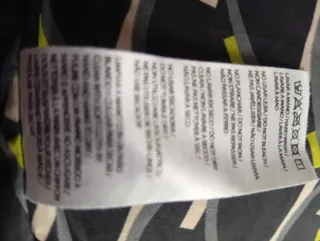 Abrigo largo mujer está nuevo sin estrenar costo