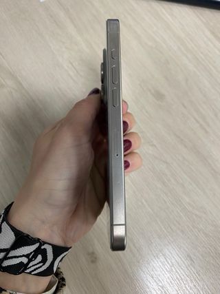 iPhone 15 Pro 256GB Titanio