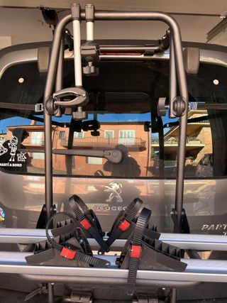 Portabicicletas MENABO Stand Up 2 Bicicletas