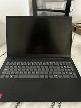 Lenovo V15 G2 ALO Portátil Negro