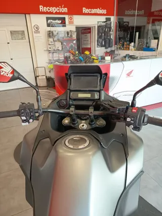 Honda NT 1100 D Gris