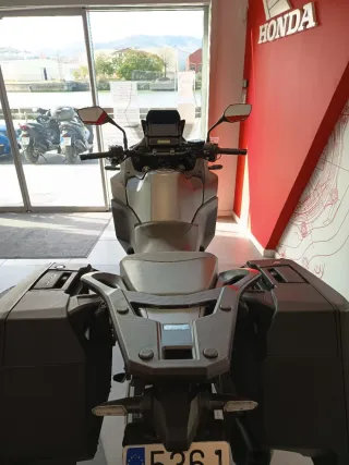 Honda NT 1100 D Gris