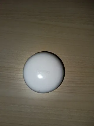 1 Auricular  Oppo Blancos