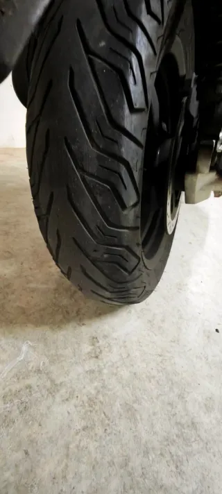 Yamaha X-MAX 250 Scooter 2010 Blanca