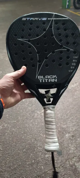 Pala pádel Star Vie Black Titan
