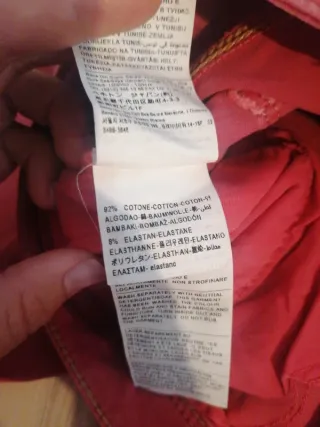 United Colors of Benetton pantaloni rosa taglia 29