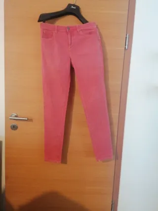 United Colors of Benetton pantaloni rosa taglia 29